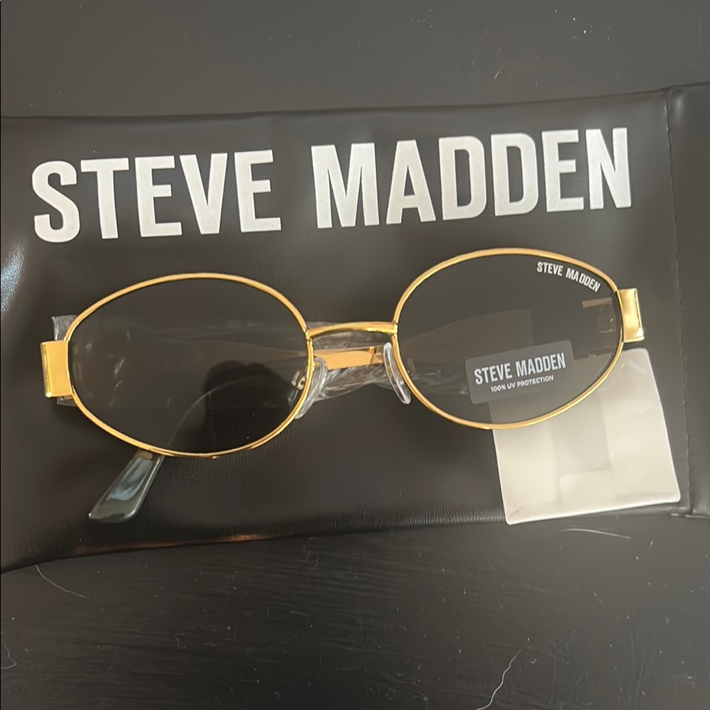 Steve Madden Gold Frame Mystie Sunglasses